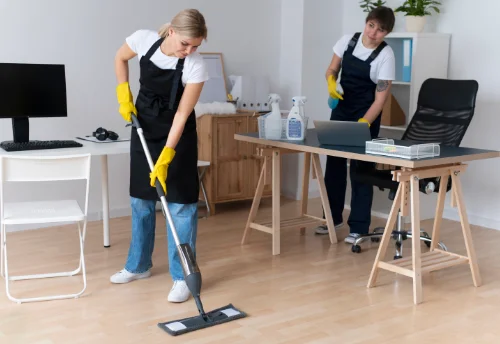 Nettoyage de bureau professionnel à Poussanges